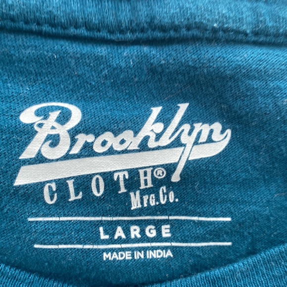 Short Sleeve T shirt - Picture 3 of 3